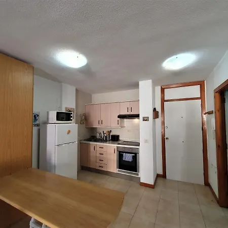 Zephyr Santiago Apartment *