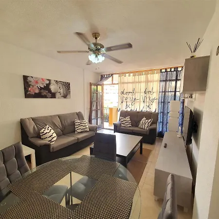 Apartment Zephyr Santiago *